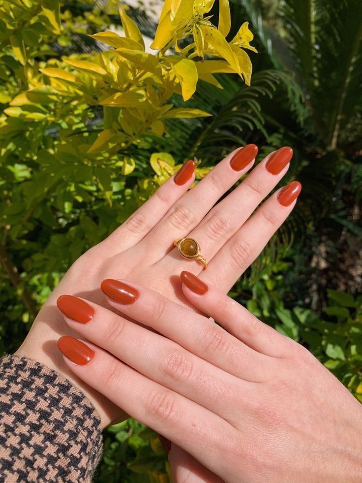 Gel polish both hands