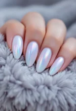 Nail extension with gel polish and chrome art
